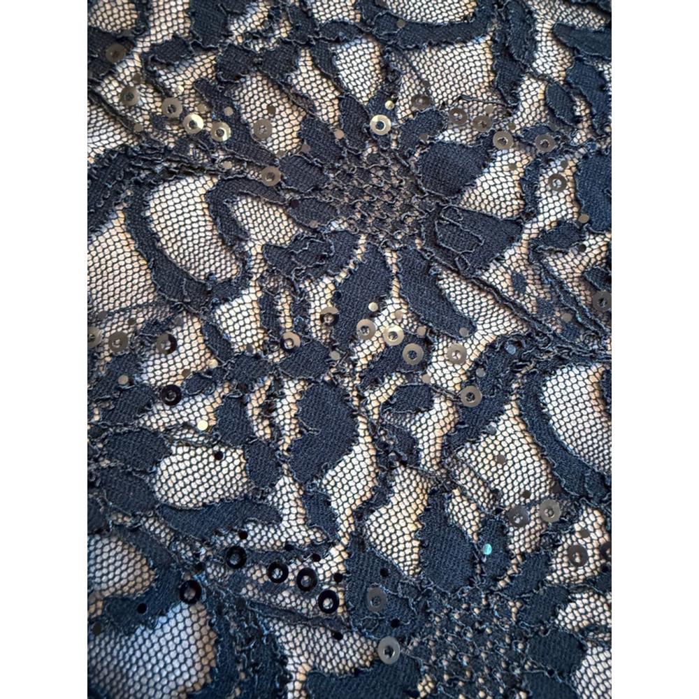 Tiana B. Sheath Dress Size 10P Black Lace - Picture 6 of 12